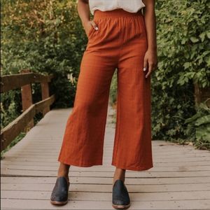 Roolee Smocked Wide Leg Cropped Pull On Pants size Small